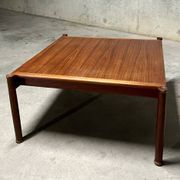 Table basse en teck scandinave années 60