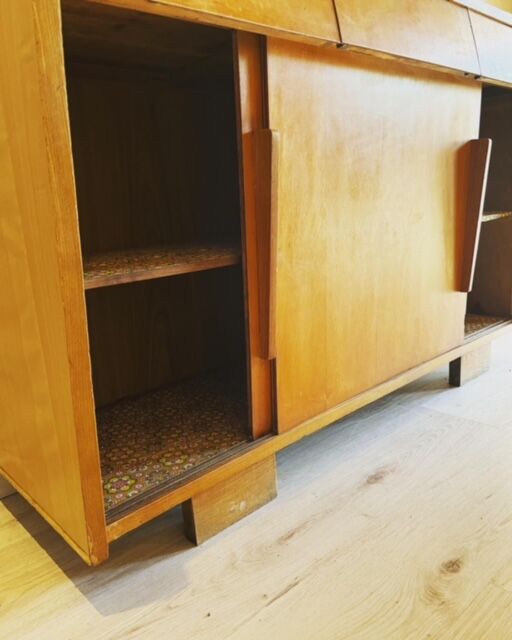 Buffet dresser vintage 1950