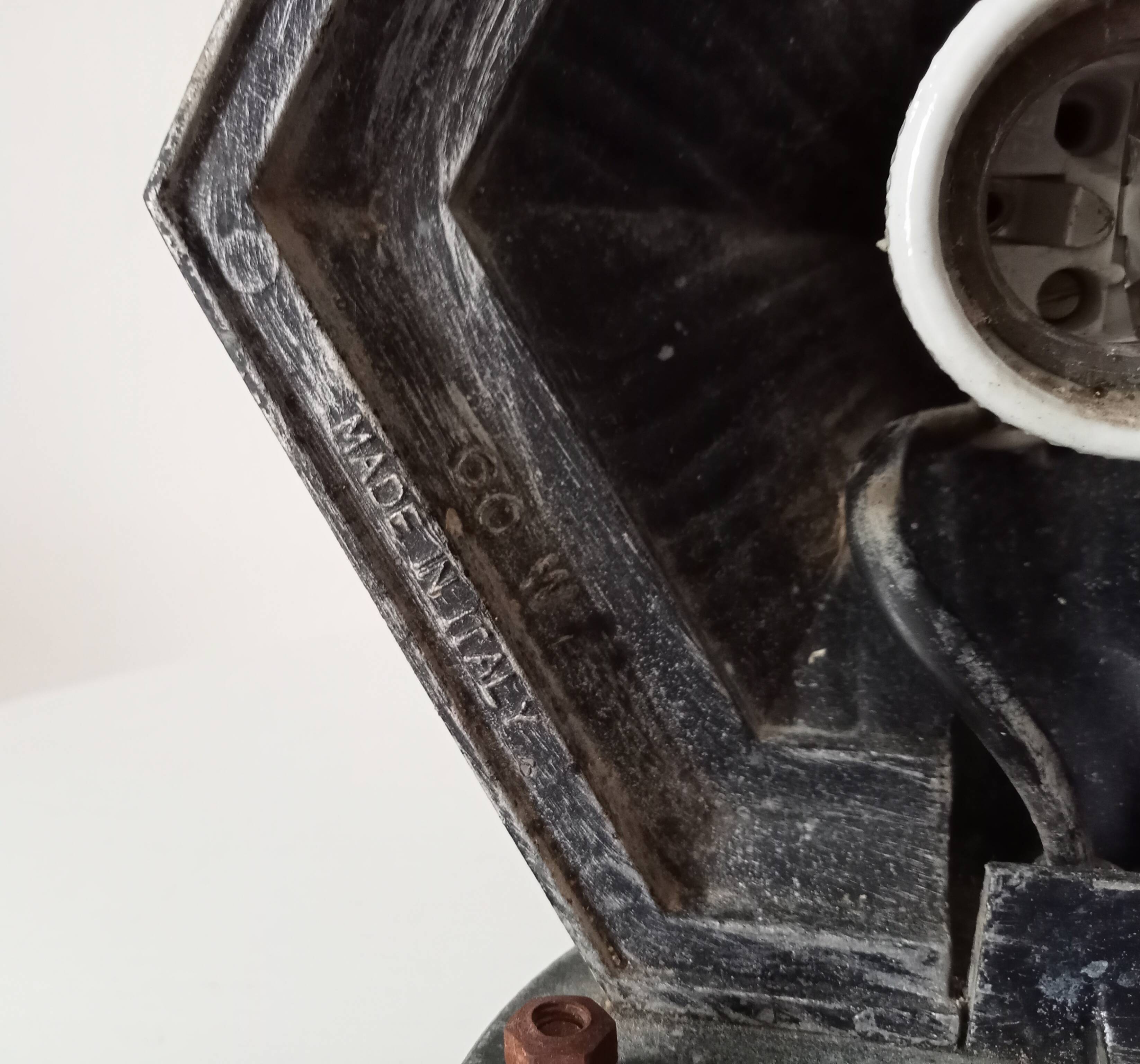 Vintage Italian wall light from the 50s