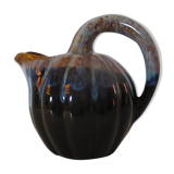 Pitcher in faience