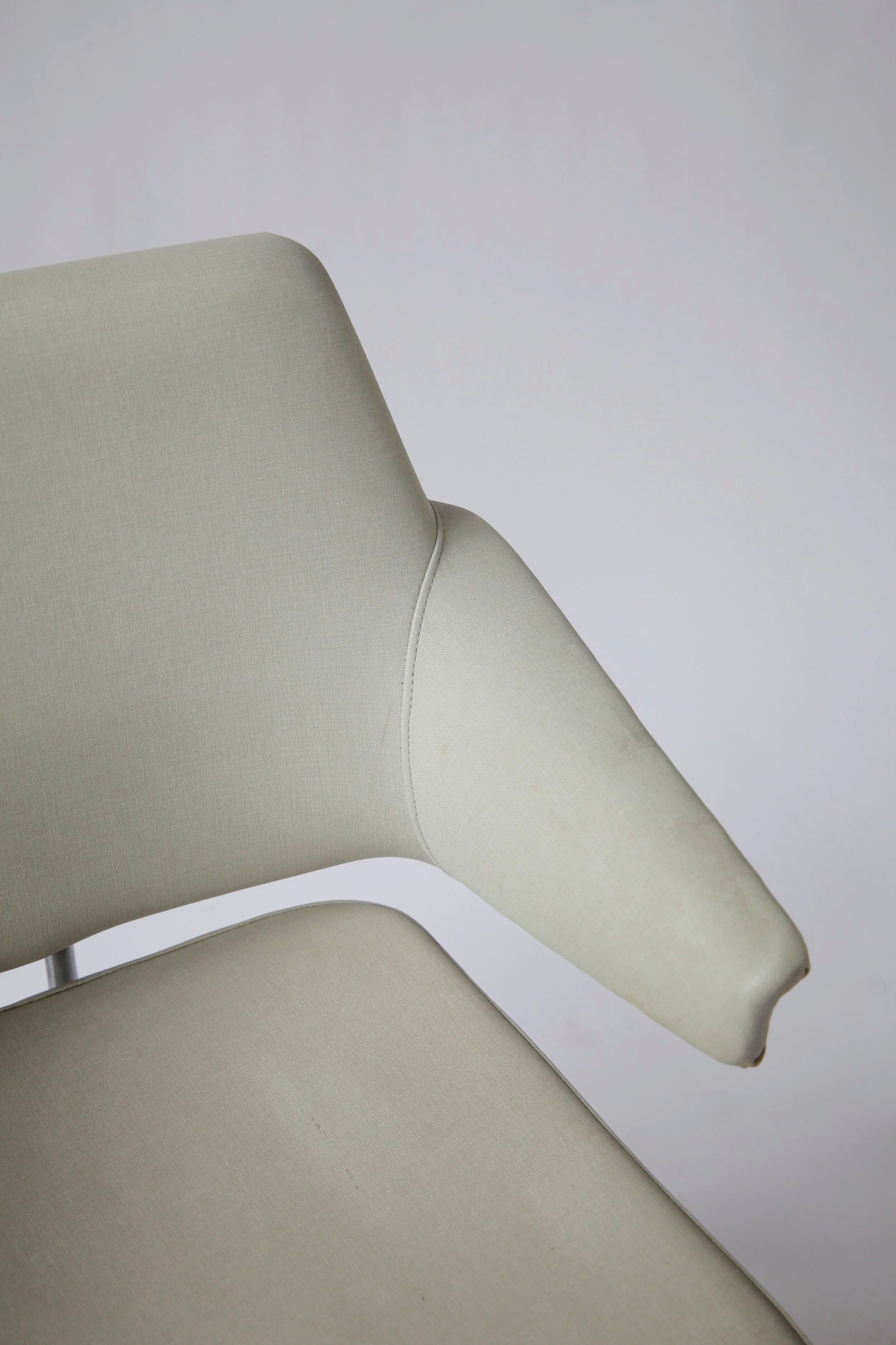 Pair of Danish conference armchairs, Jacob Jensen for Duba, 1970s