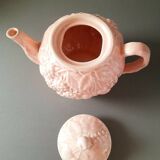 Fruit slip teapot, 1960.