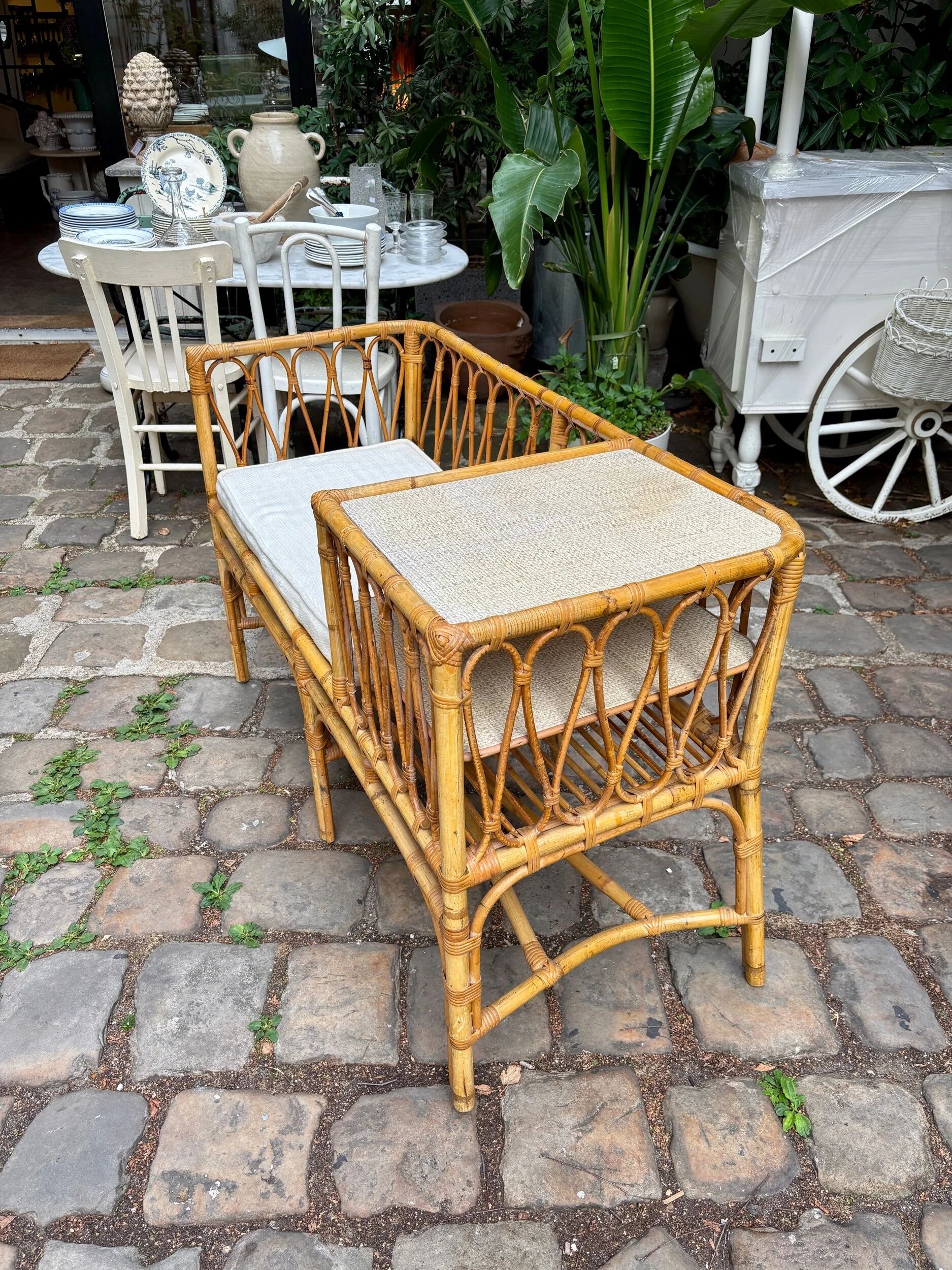 1960s beige rattan and cotton bench