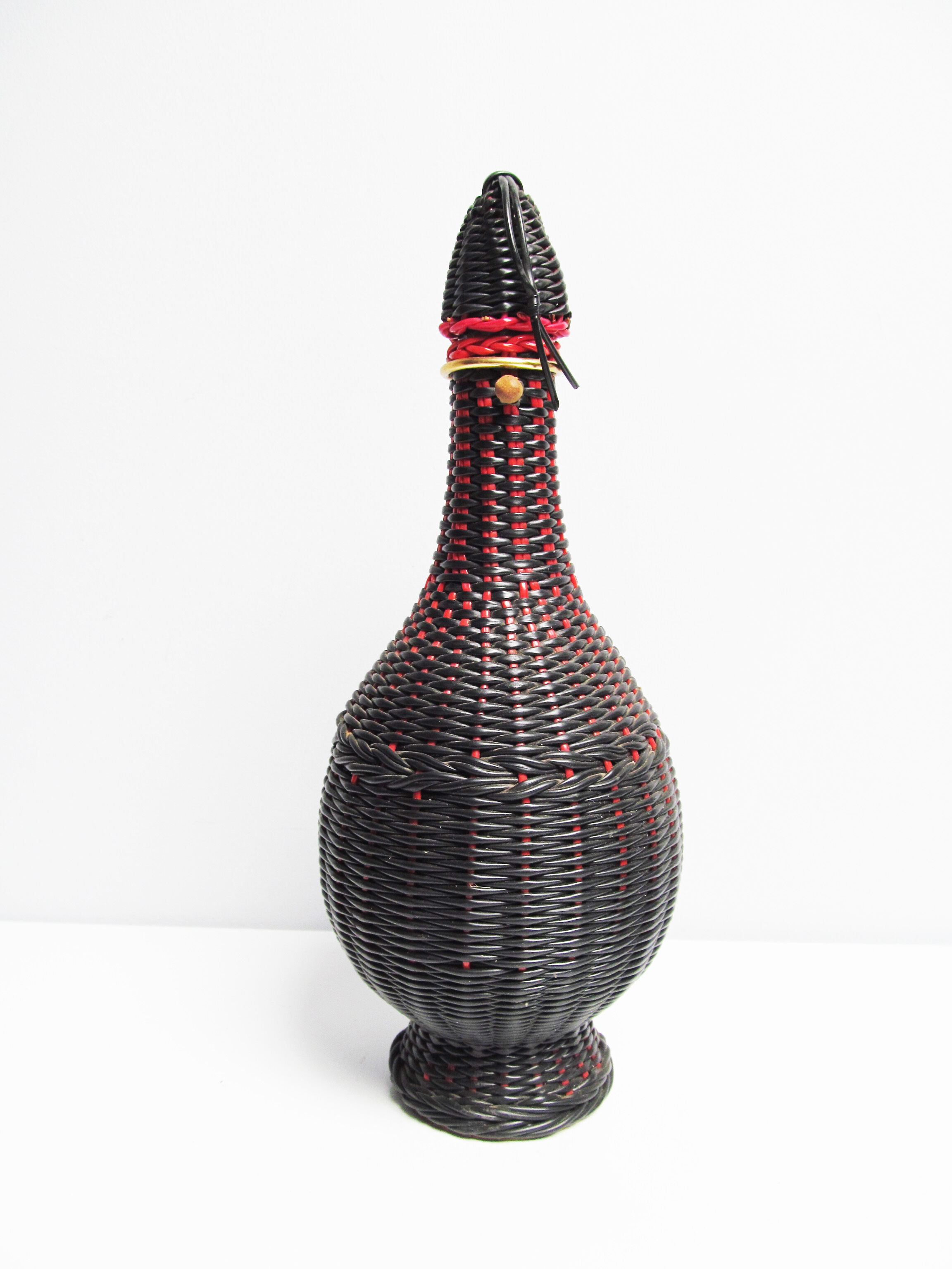 Vintage scoubidou wicker bottle wine bottle