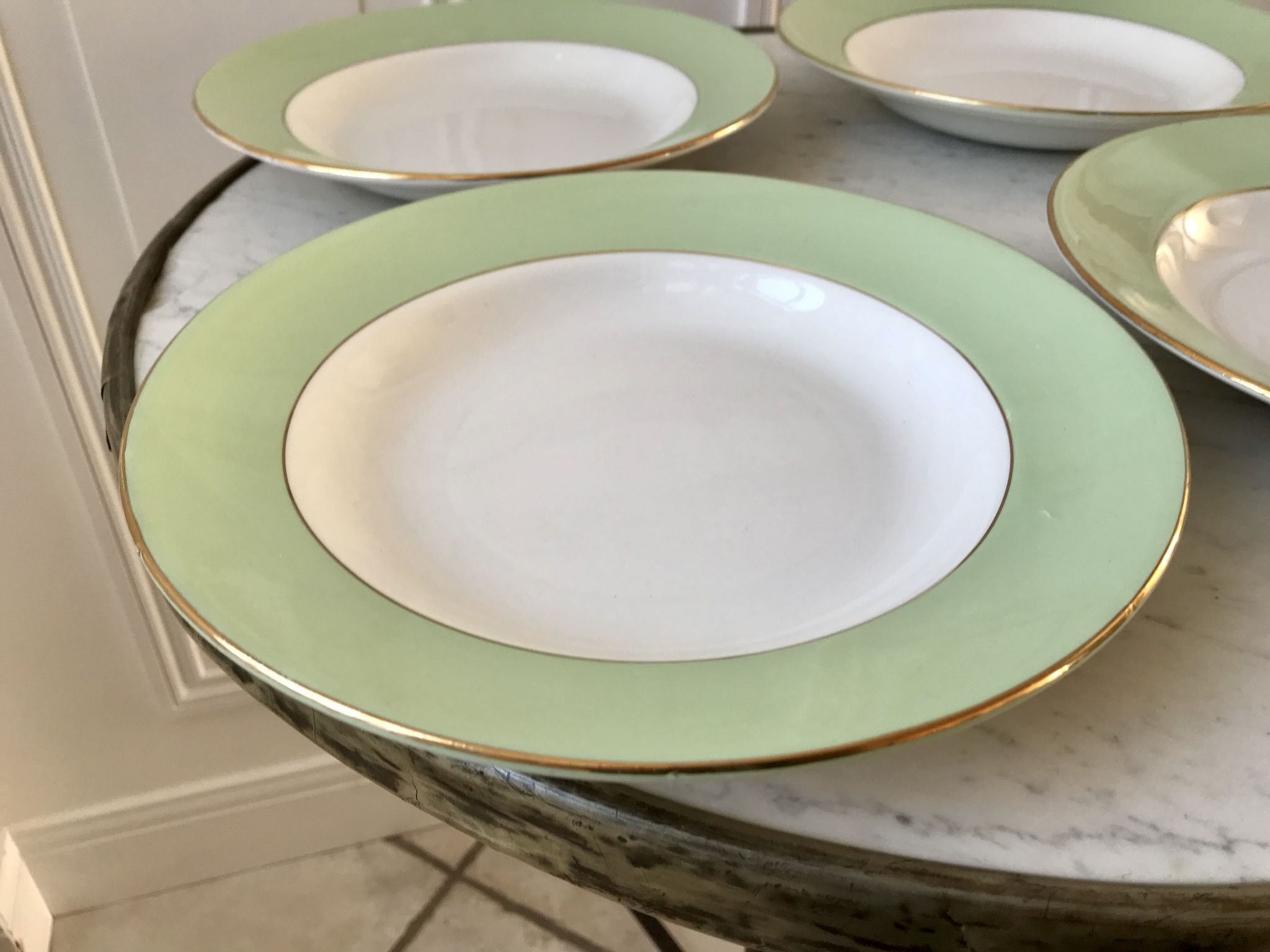 4 hollow plates Saint-Amand 60s pastel almond green