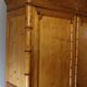 armoire en pitchpin