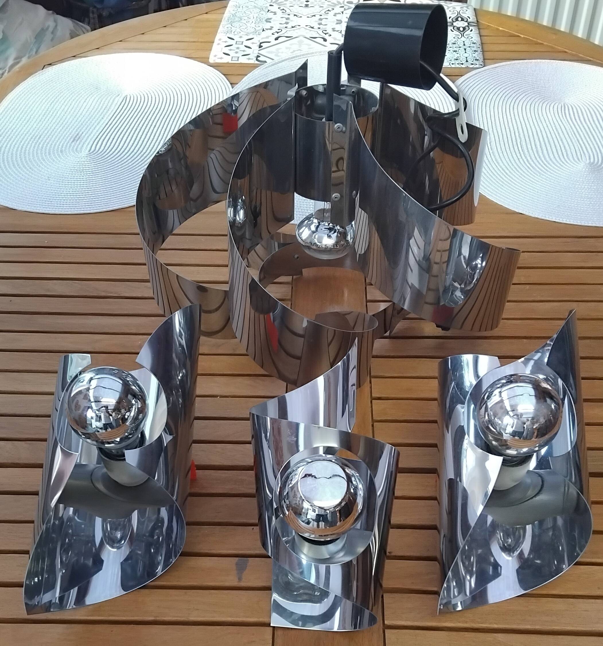 Coordinated Vintage Luminaire Ensemble and Space Age Design