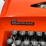 Condessa Adler typewriter