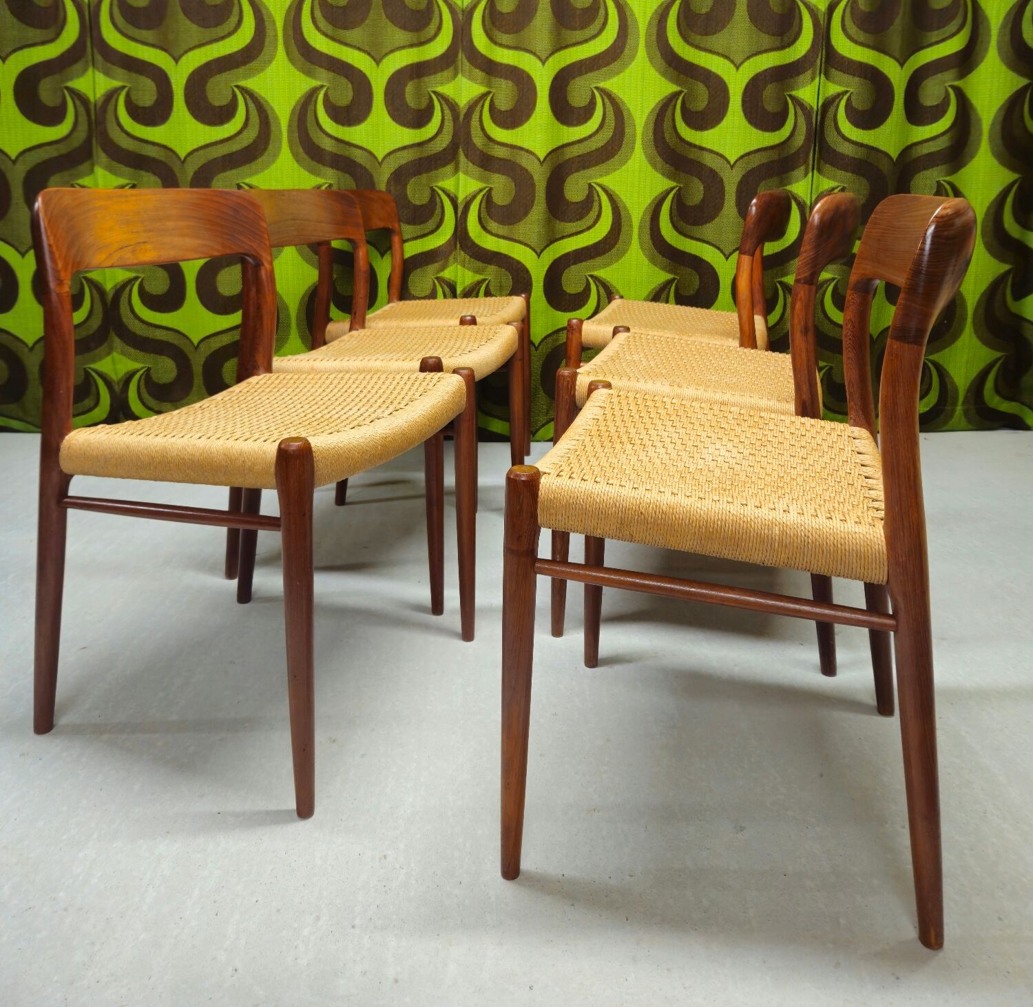 Set of 6 Møller teak chairs 1960
