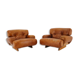 1970s design italian armchairs in wood and cognac leather