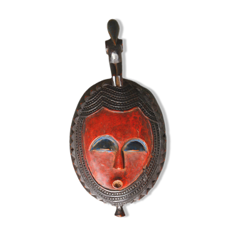 African wooden mask, face topped with a bird, 14x28cm