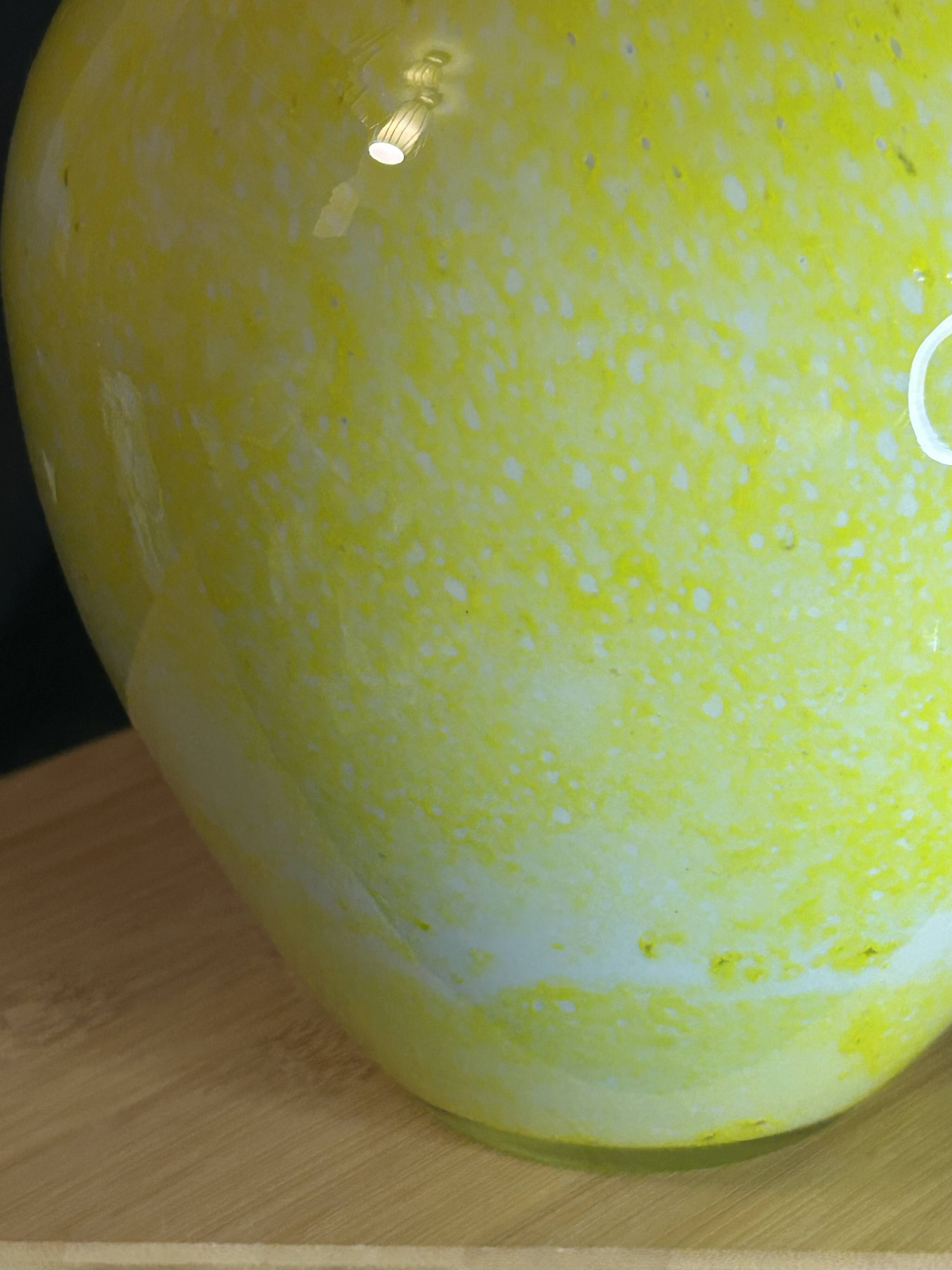 Murano Glass - Moretti Workshop - Large designer glass vase with inclusions