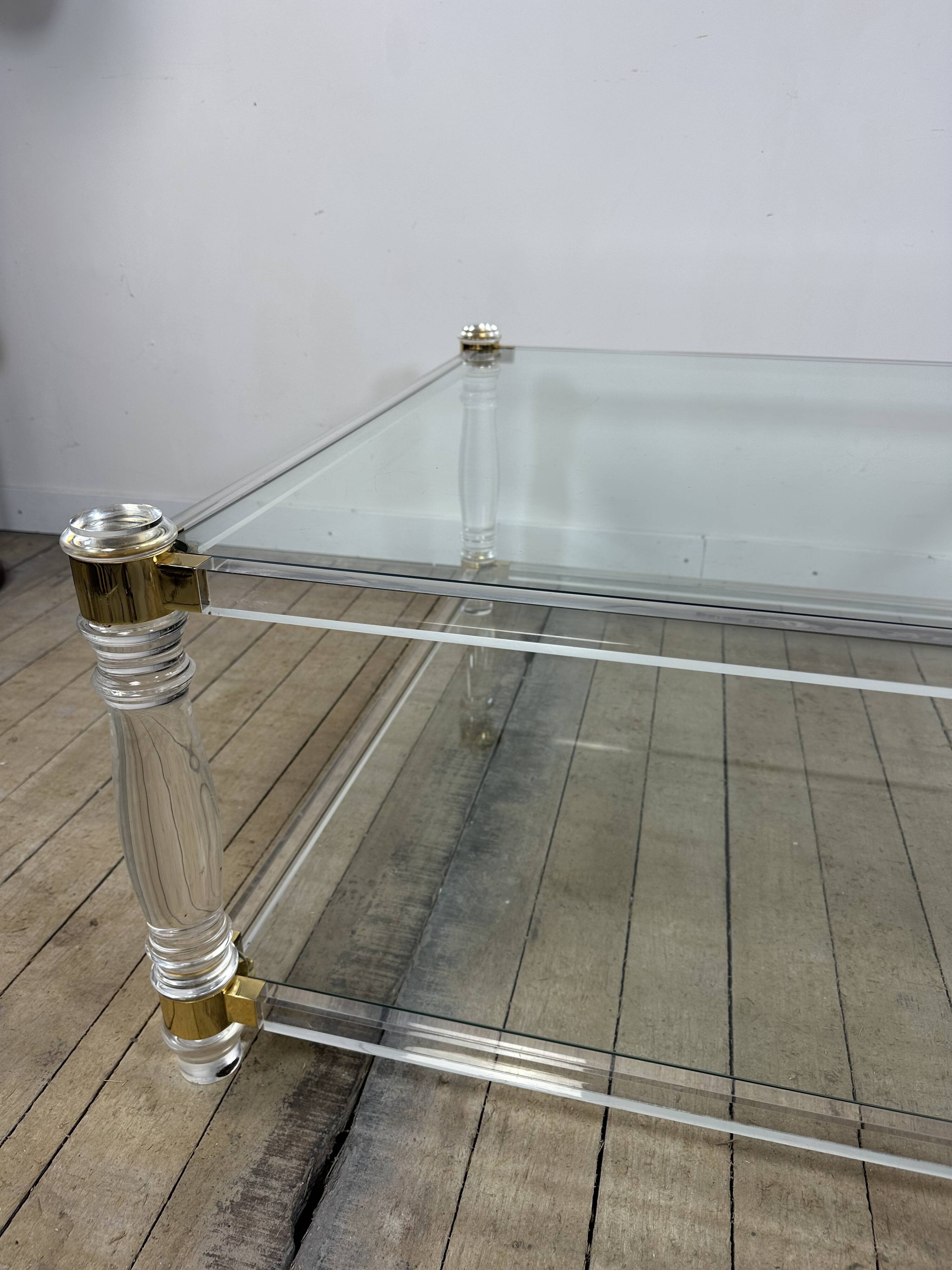 Table basse Hollywood Regency en altuglass et verre 1970'S