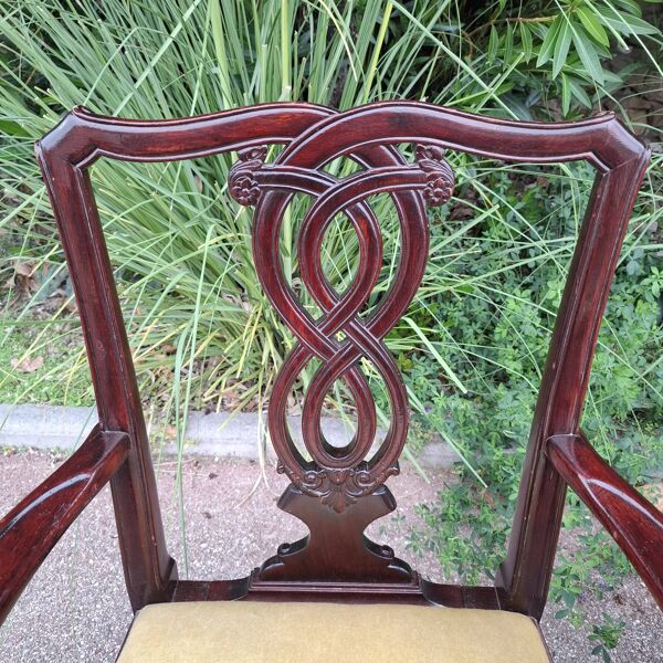 Lots de chaises de style Chippendale