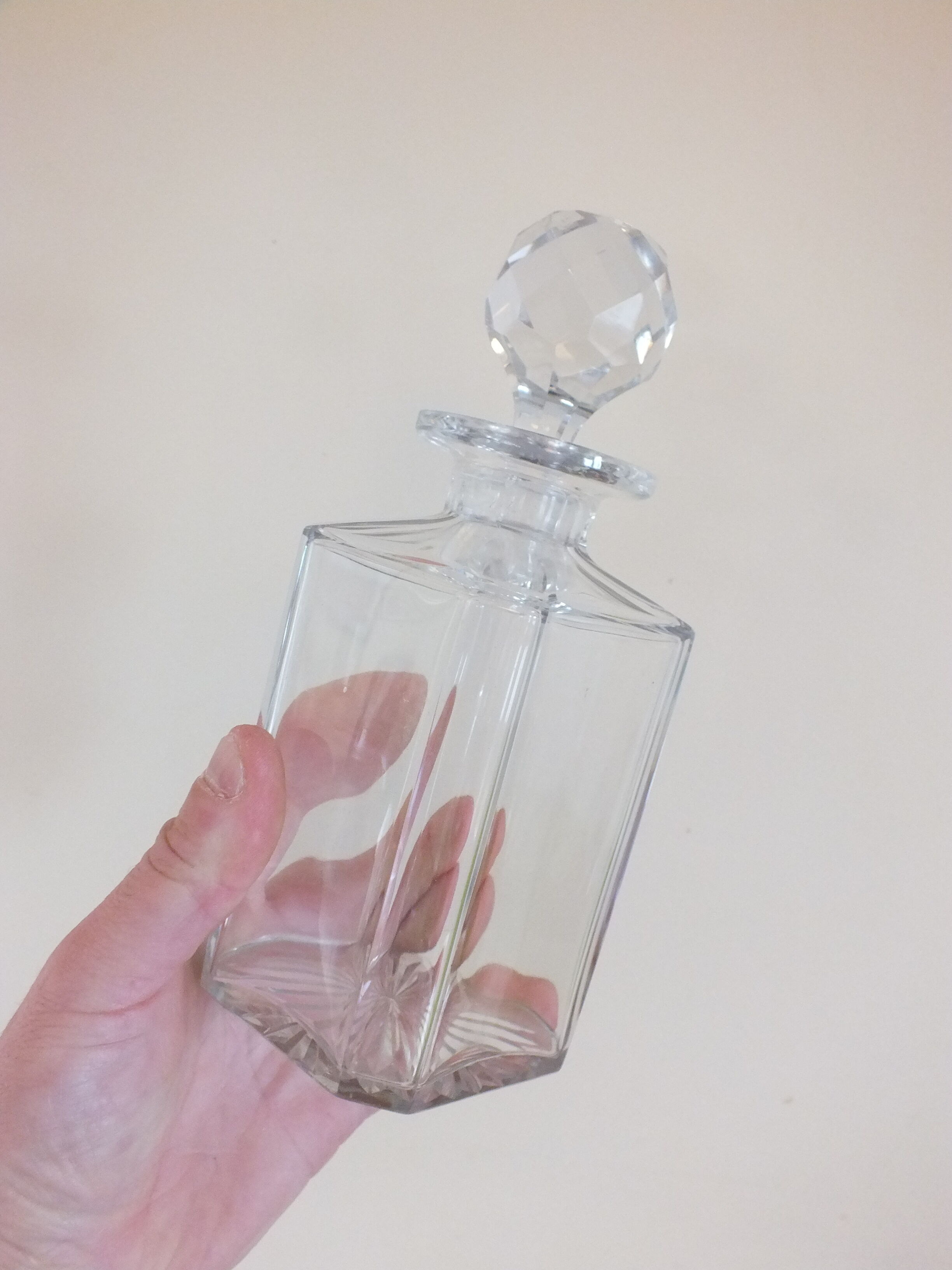 Cut crystal whisky decanter