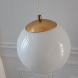 Suspension ball globe in white and gold opaline years 60-70