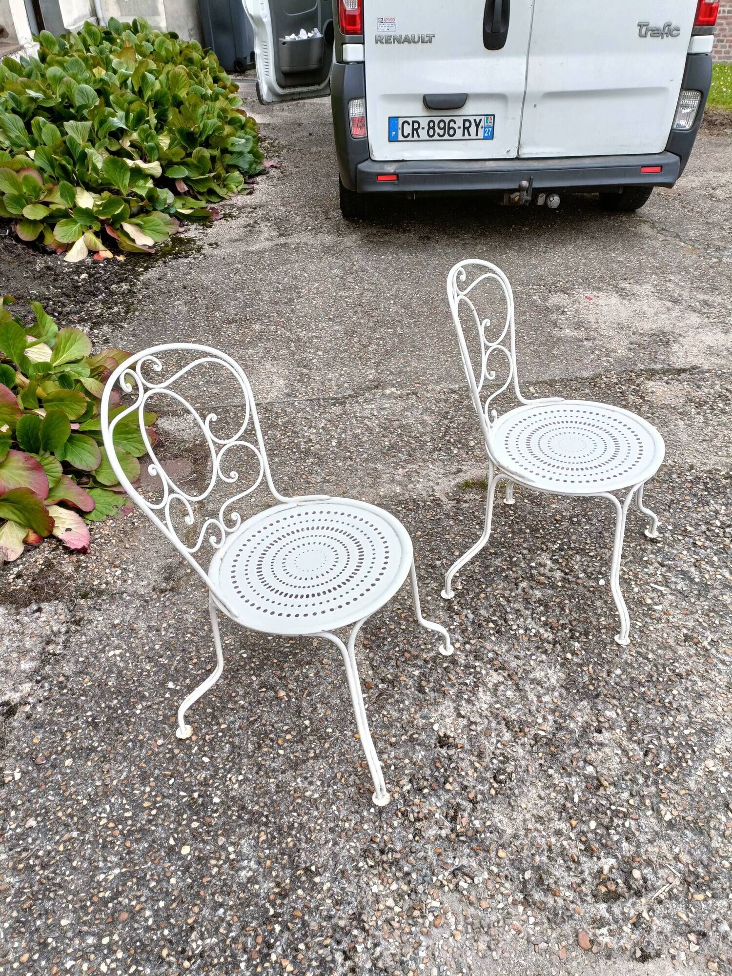 Garden furniture 4 places wrought iron old vintage xxeme