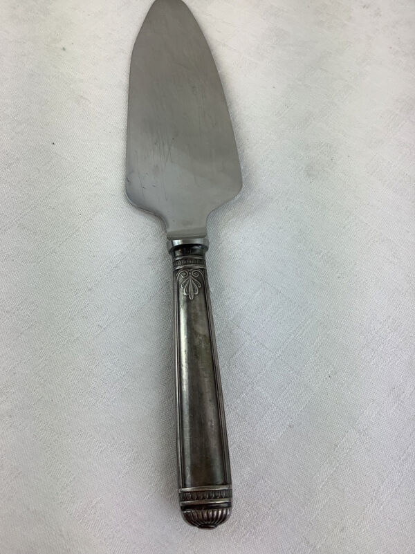 Pelle à tarte fabrique Christofle modèle Malmaison