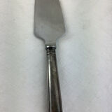 Pie server made by Christofle, Malmaison model