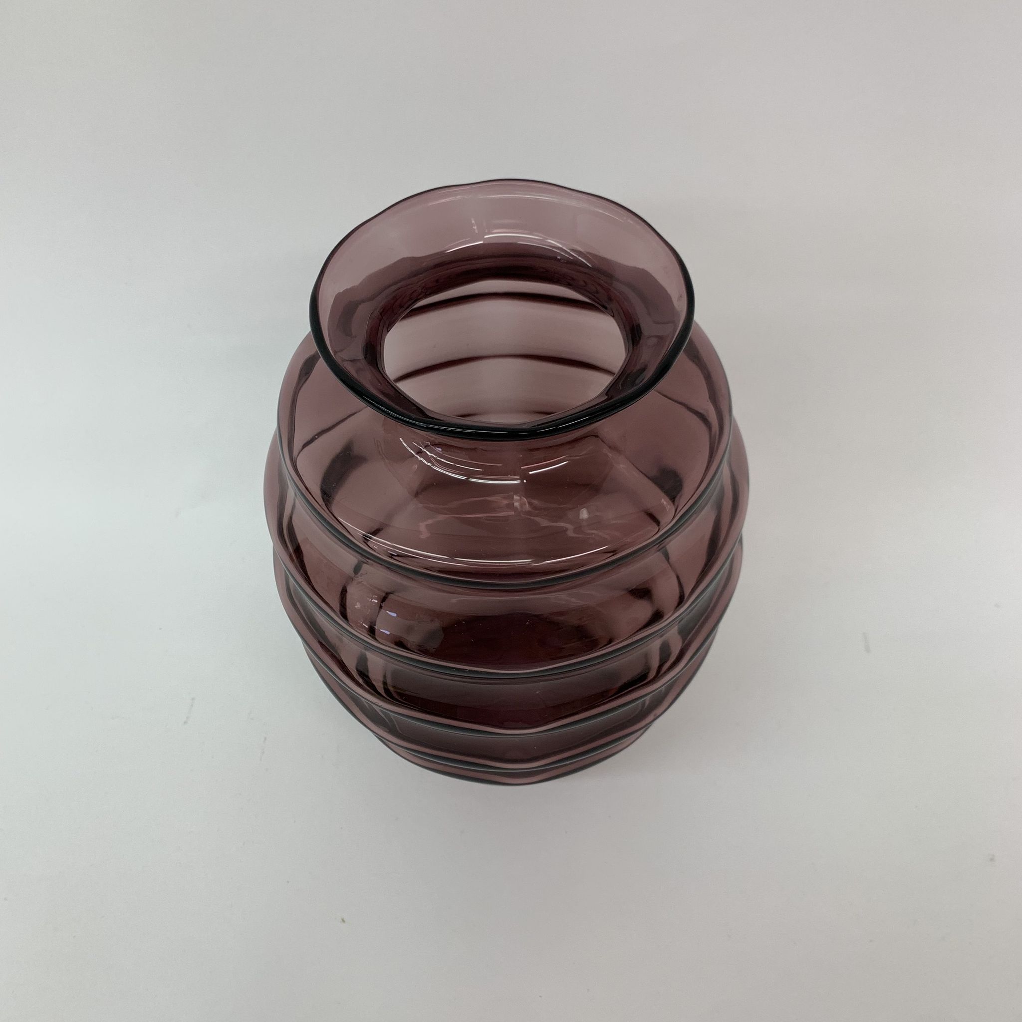 Vase Art déco Doyen en verre violet, années 1930