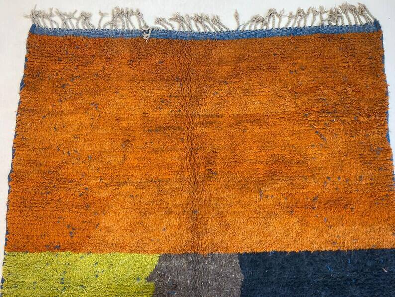 Moroccan Berber rug 250cm x 150cm