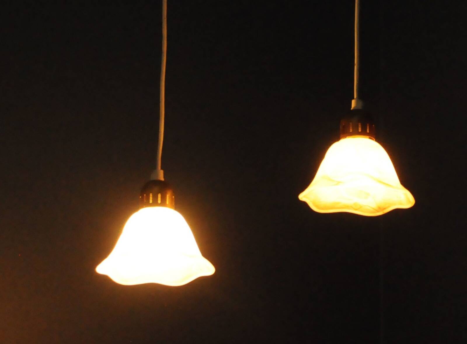 Plafonniers danois, abat-jour en onyx