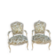 Paire de fauteuils de style Louis XV
