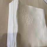 Set of linen towels monogram tn