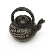 Vintage 500 ml teapot, handmade in Chile