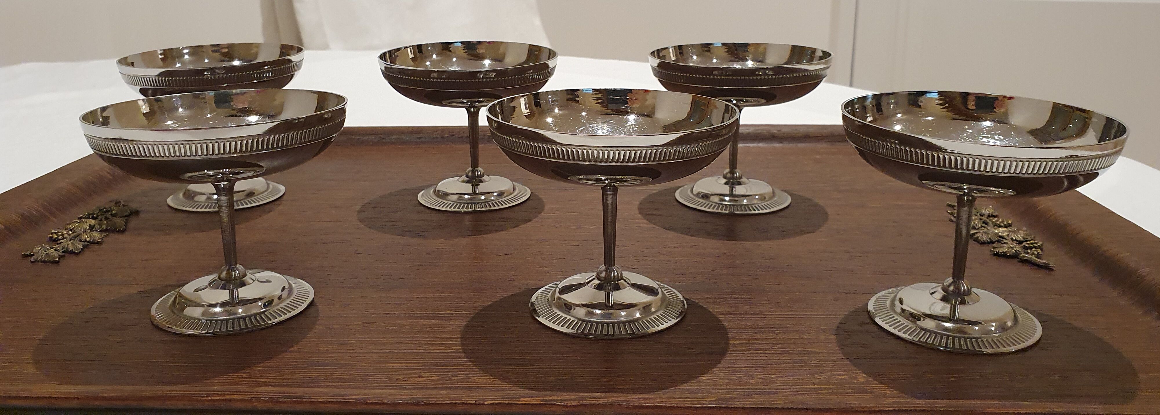 Stainless steel dessert cups