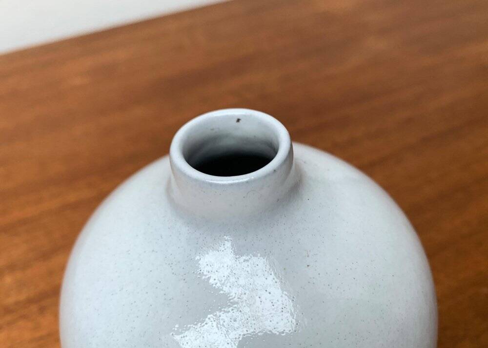 Mid-century German studio pottery vase by BKW Böttger Keramik Wandsbek, 1960s.