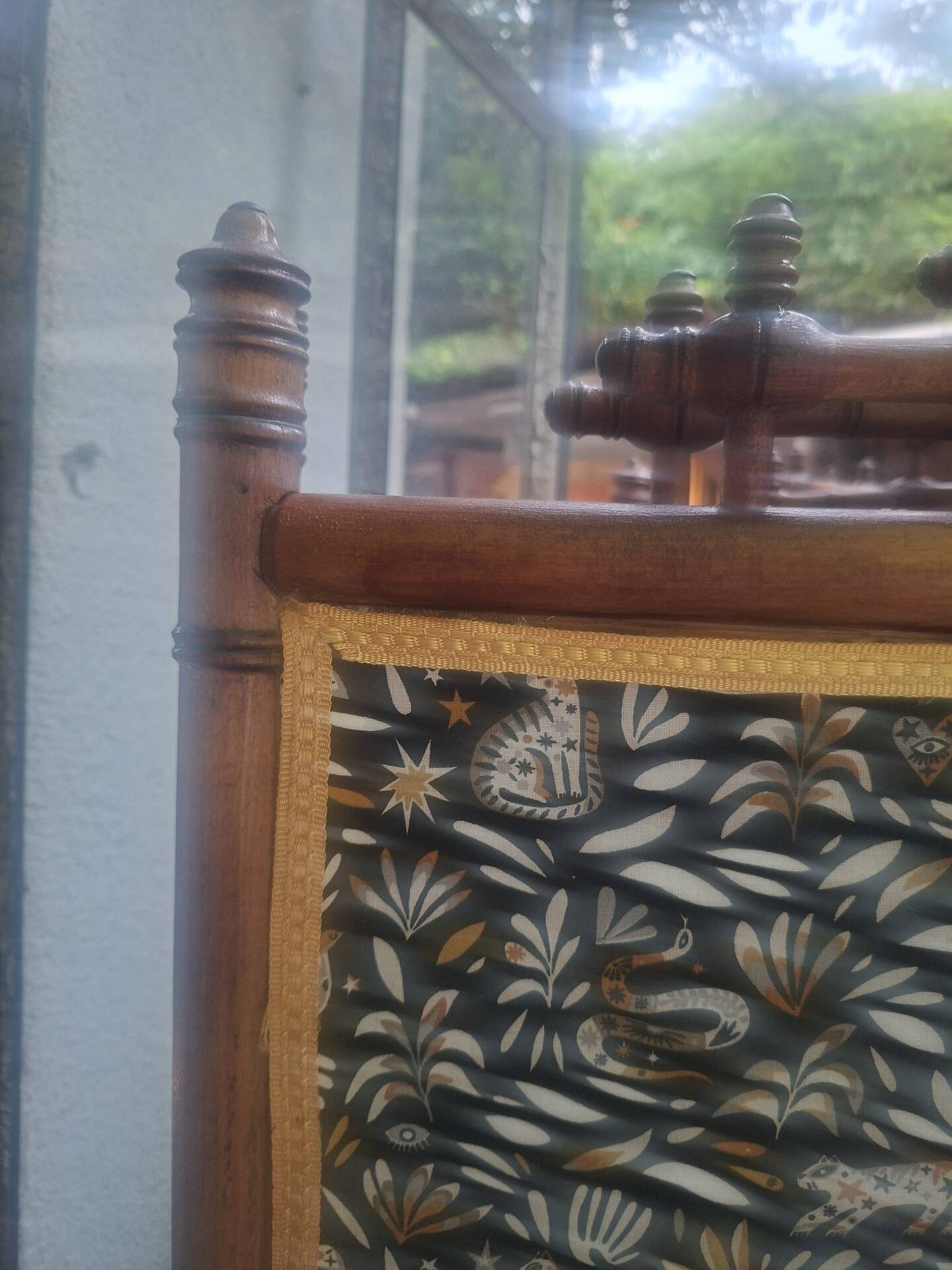 Screen