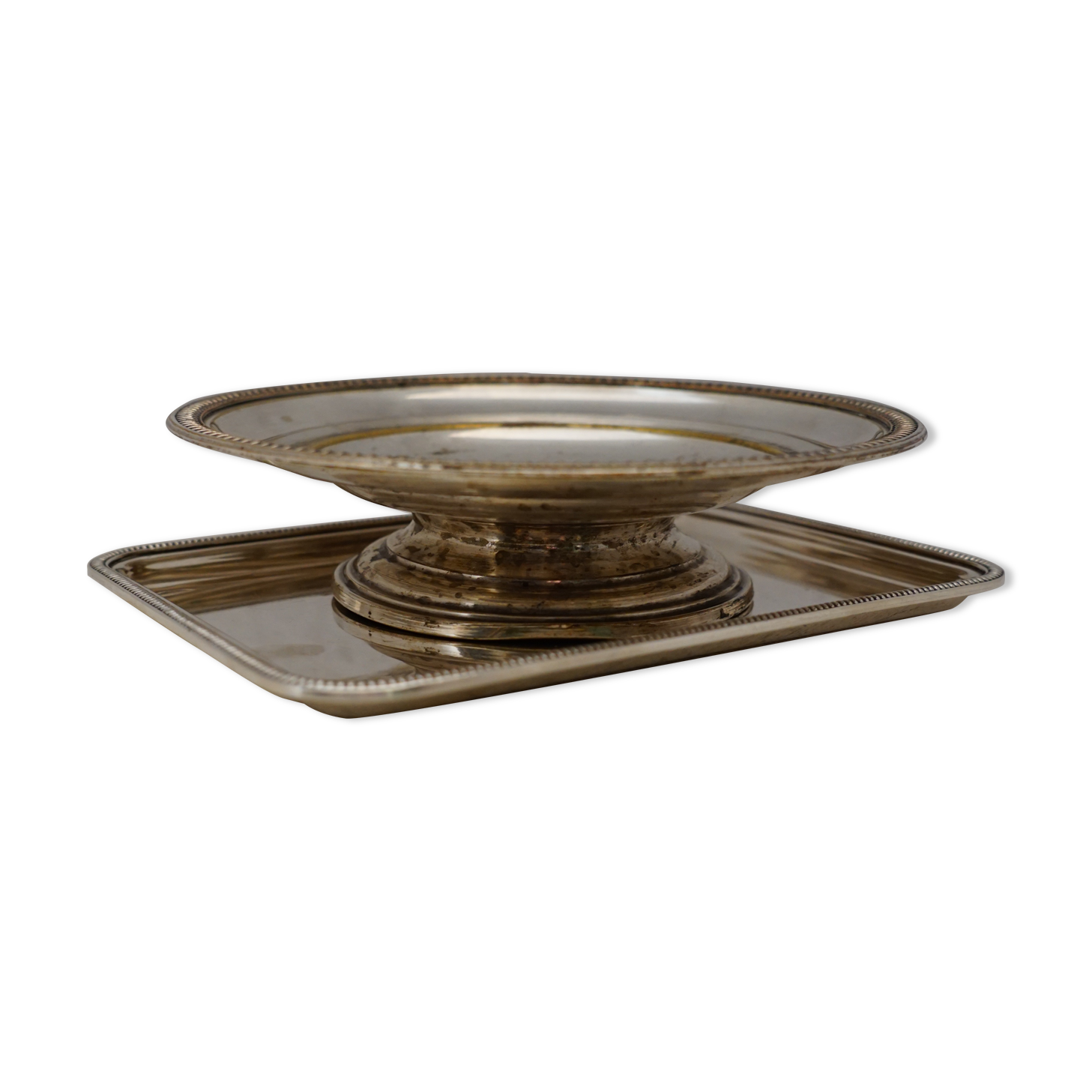 Duo of two small serving dishes