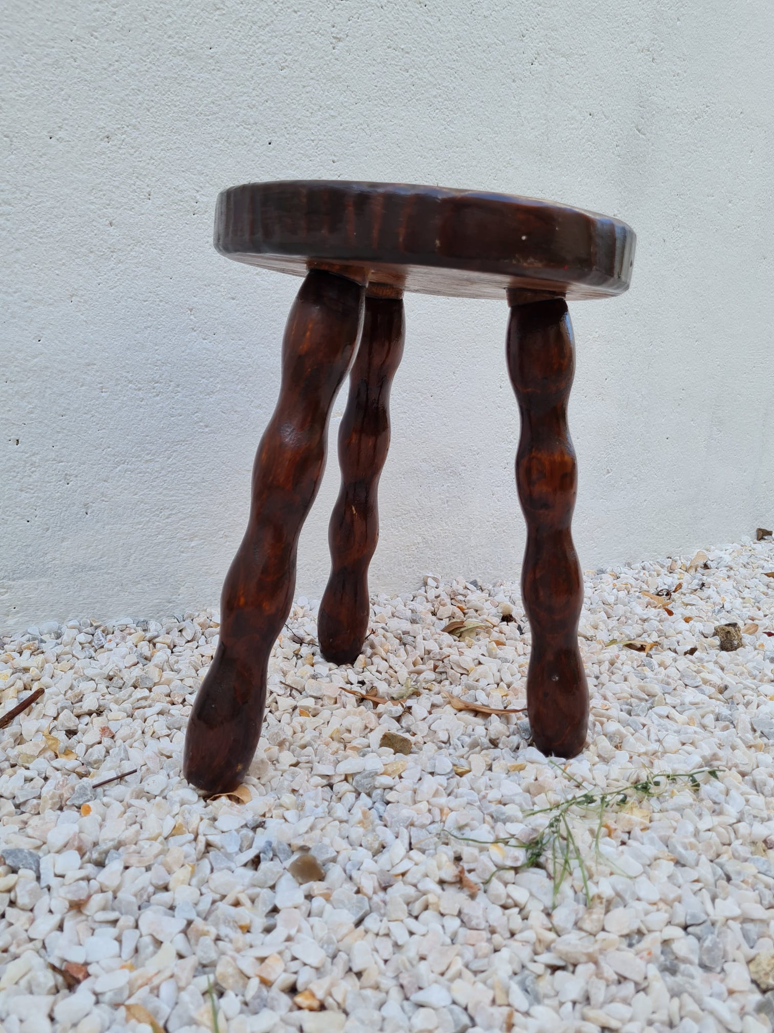 Tripod stool