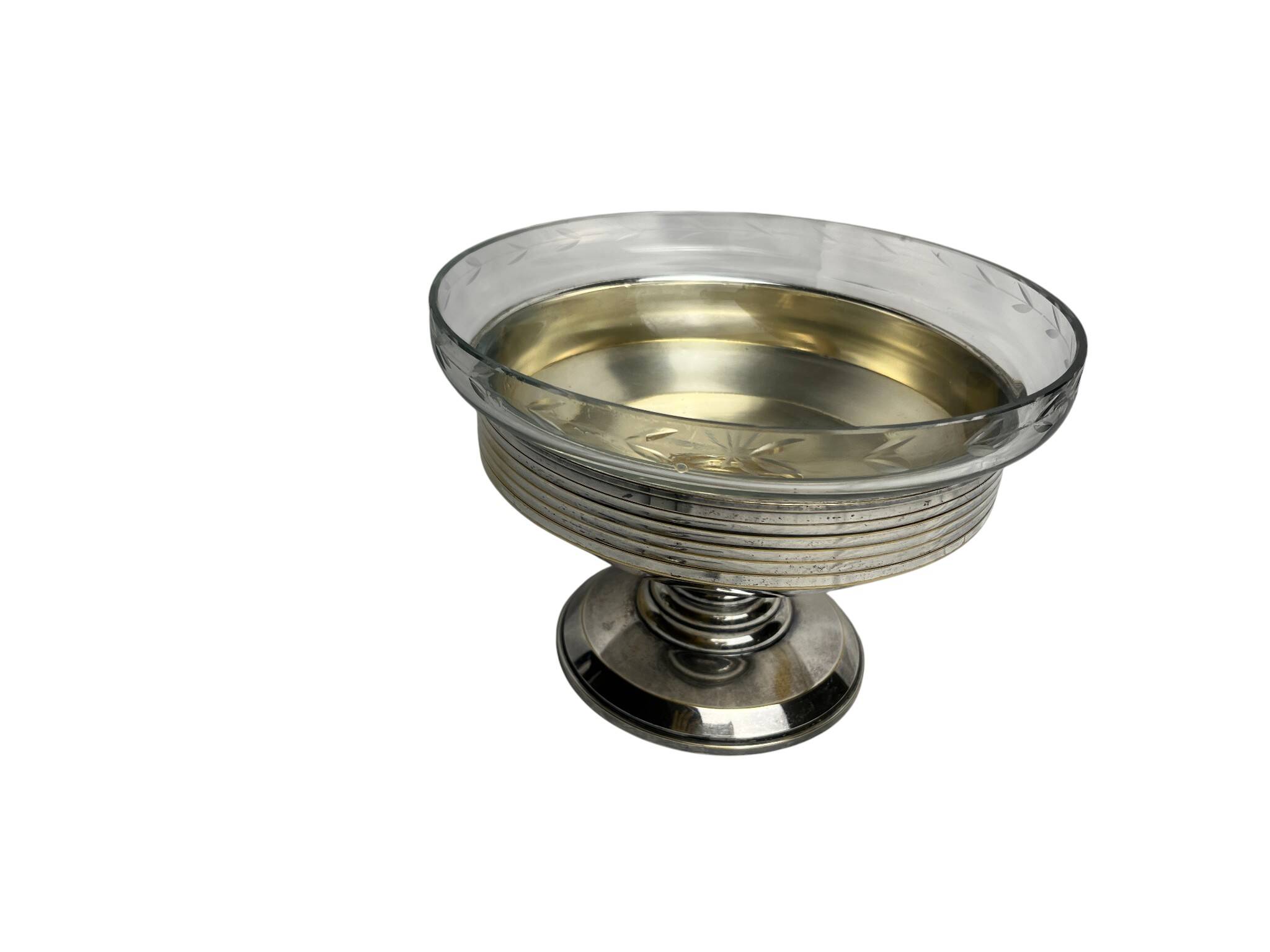 Art Deco, silver-plated metal fruit bowl with pedestal base, hallmarked, circa 1930