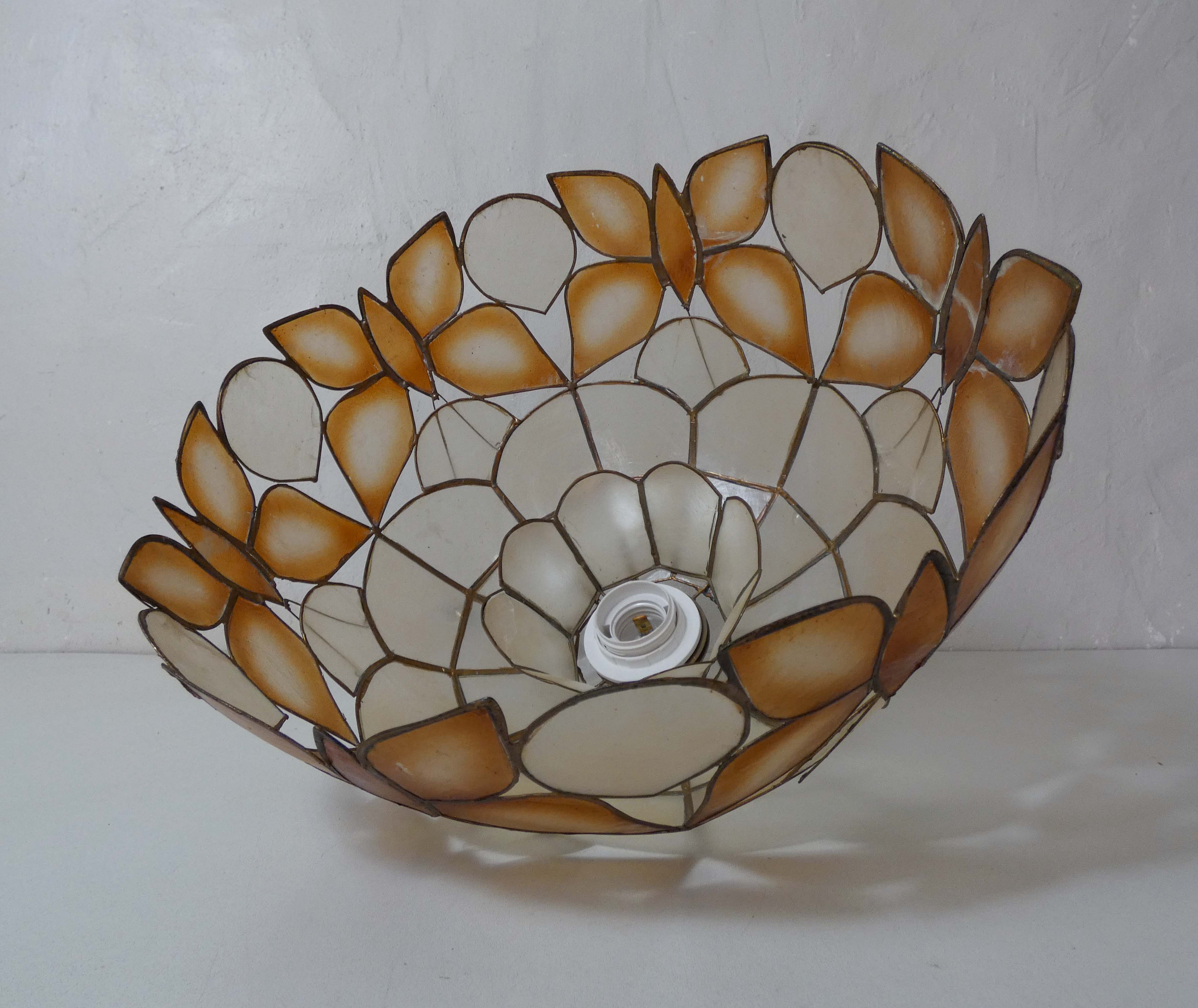 Suspension mother-of-pearl luminaire vintage butterfly decoration