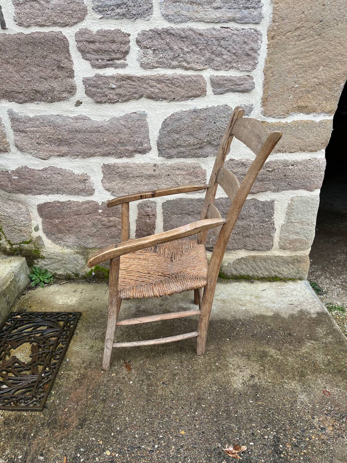 Country armchair