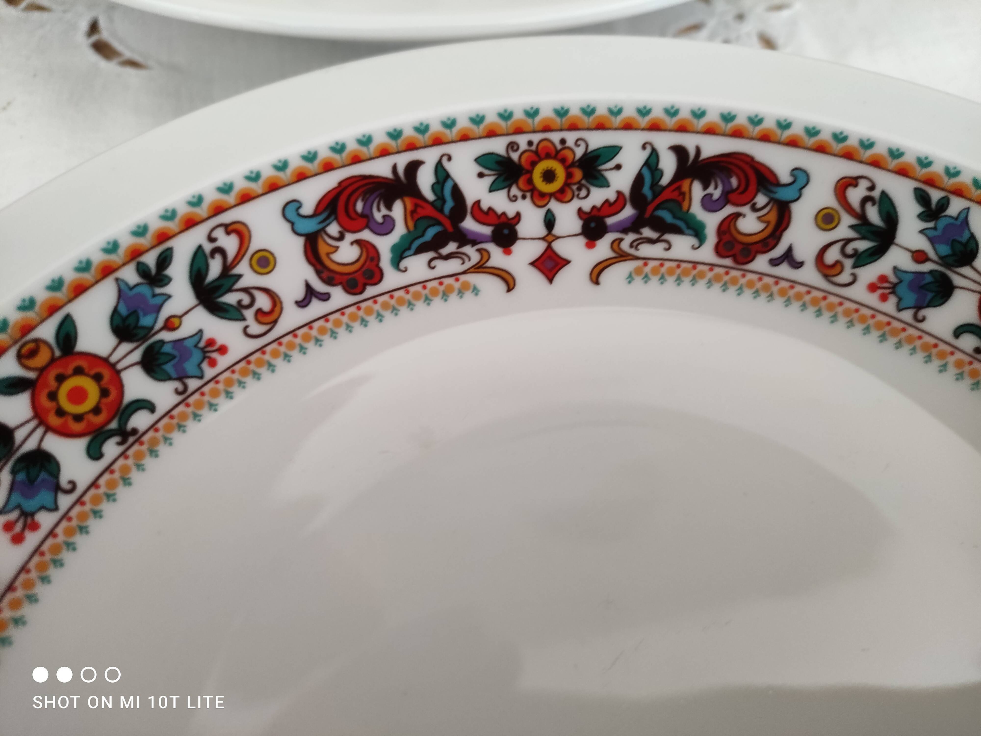 Set of 6 hollow plates in porcelain Bavaria white floral frieze 70s