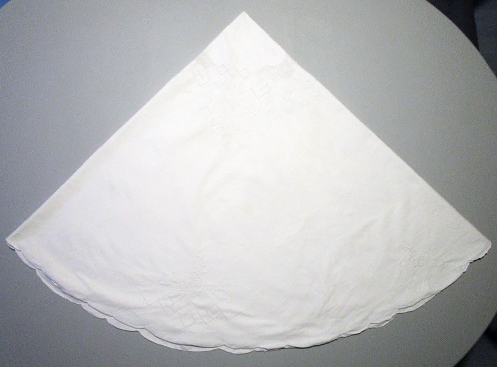 Embroidered round tablecloth