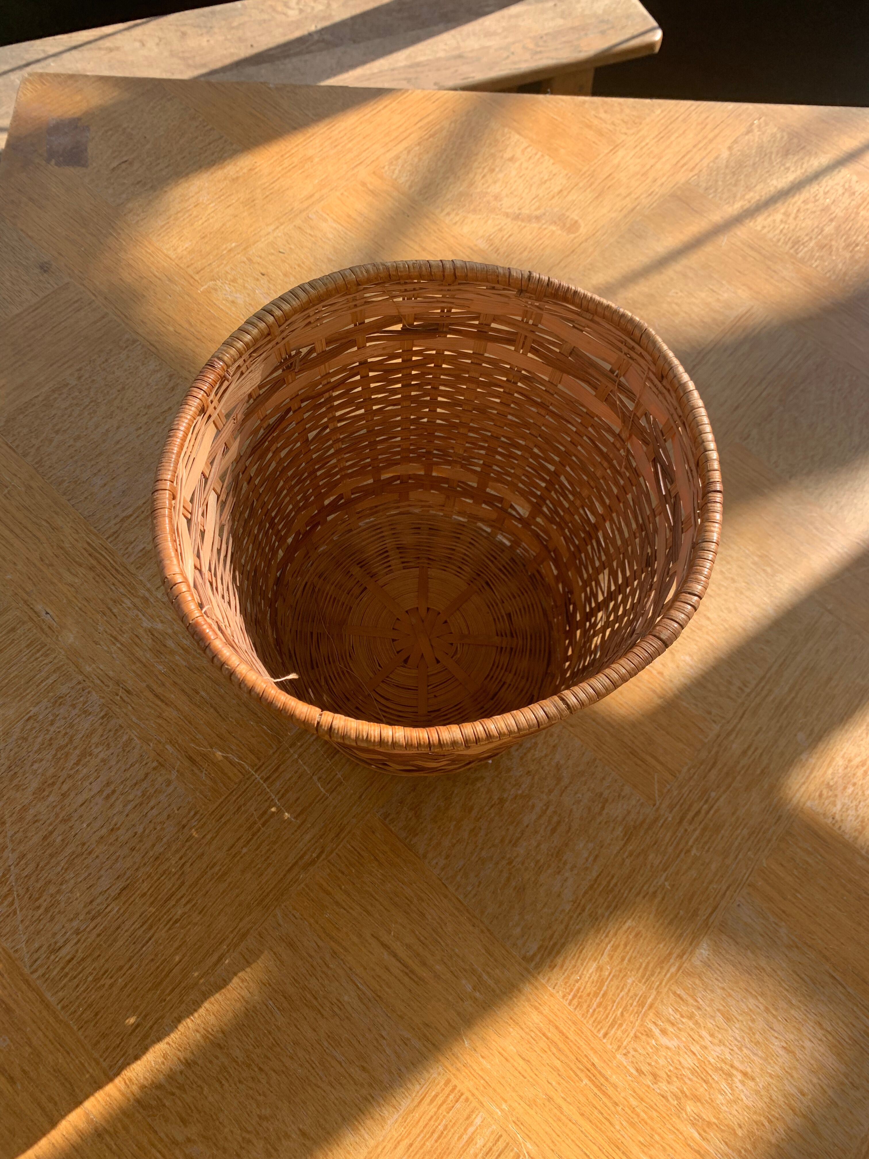 Vintage braided wicker pot cover