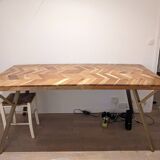 Sale of solid wood table