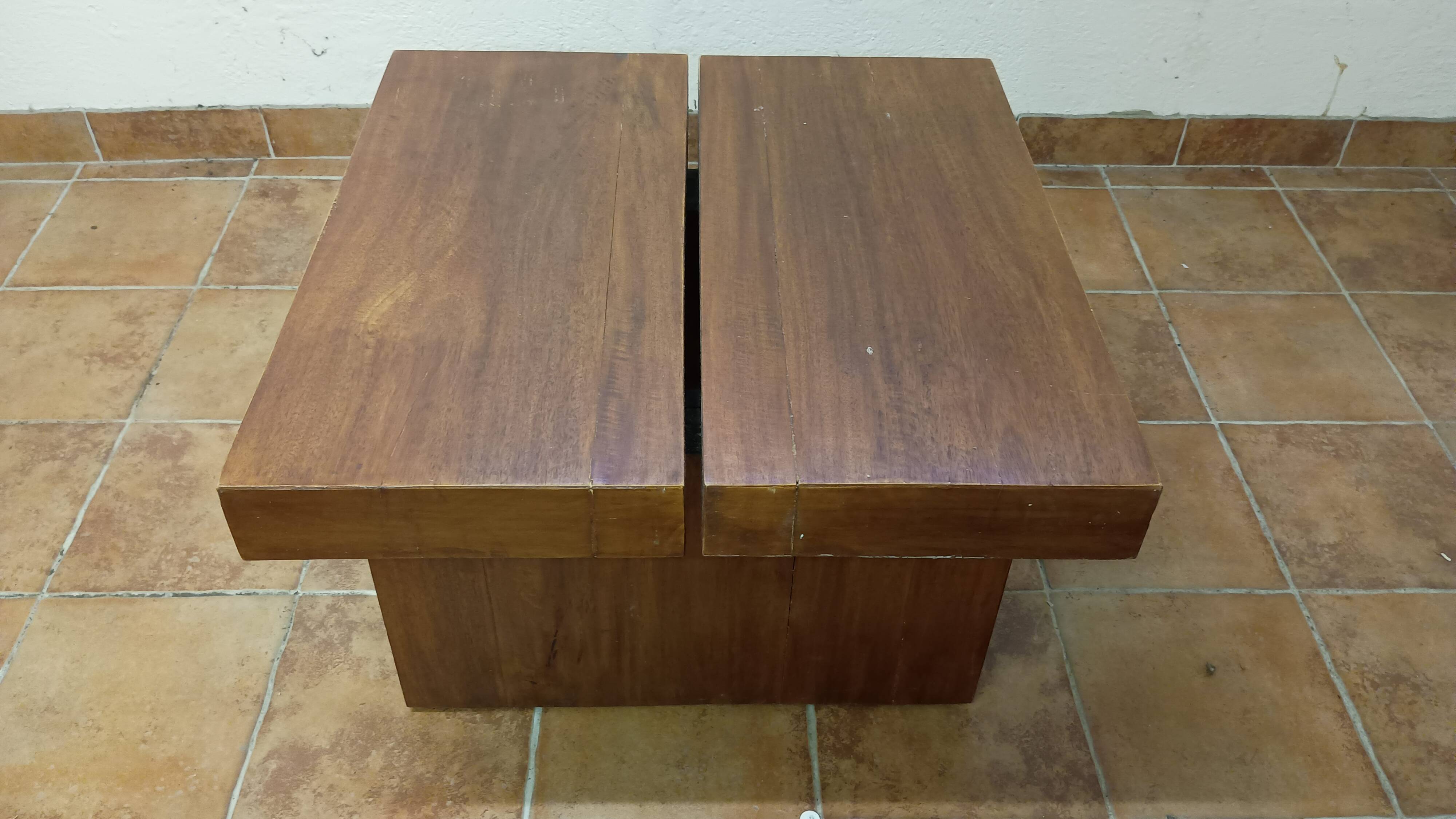 Brustaliste solid wood side table