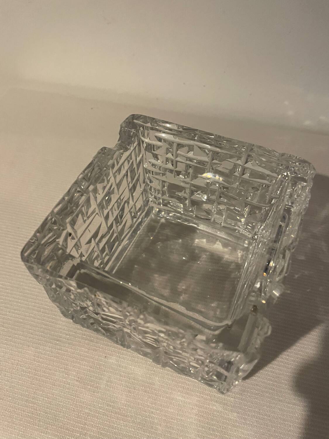 Cendrier cubique en cristal