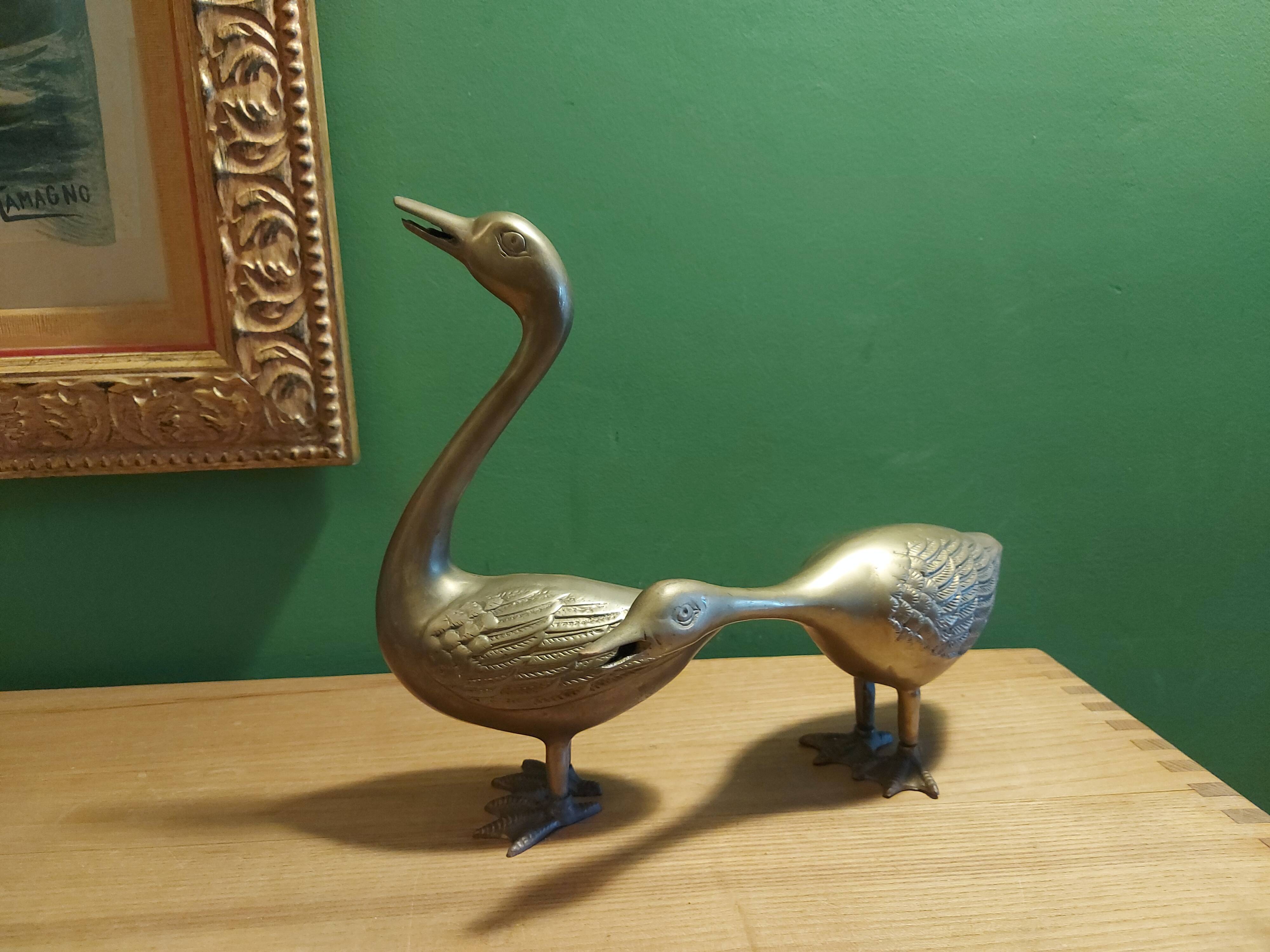 2 grands cygnes en laiton