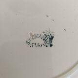 Set of 4 earthenware dinner plates from the Jules Vieillard et Compagnie Manufacture, Bordeaux, c