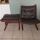 Fauteuil Ingmar Relling chauffeuses et Ottoman bois vintage scandinave