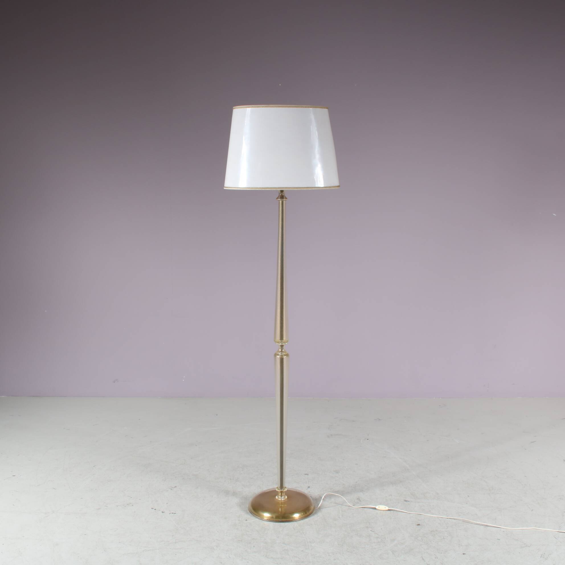 1940s Murano glass floor lamp from Italy