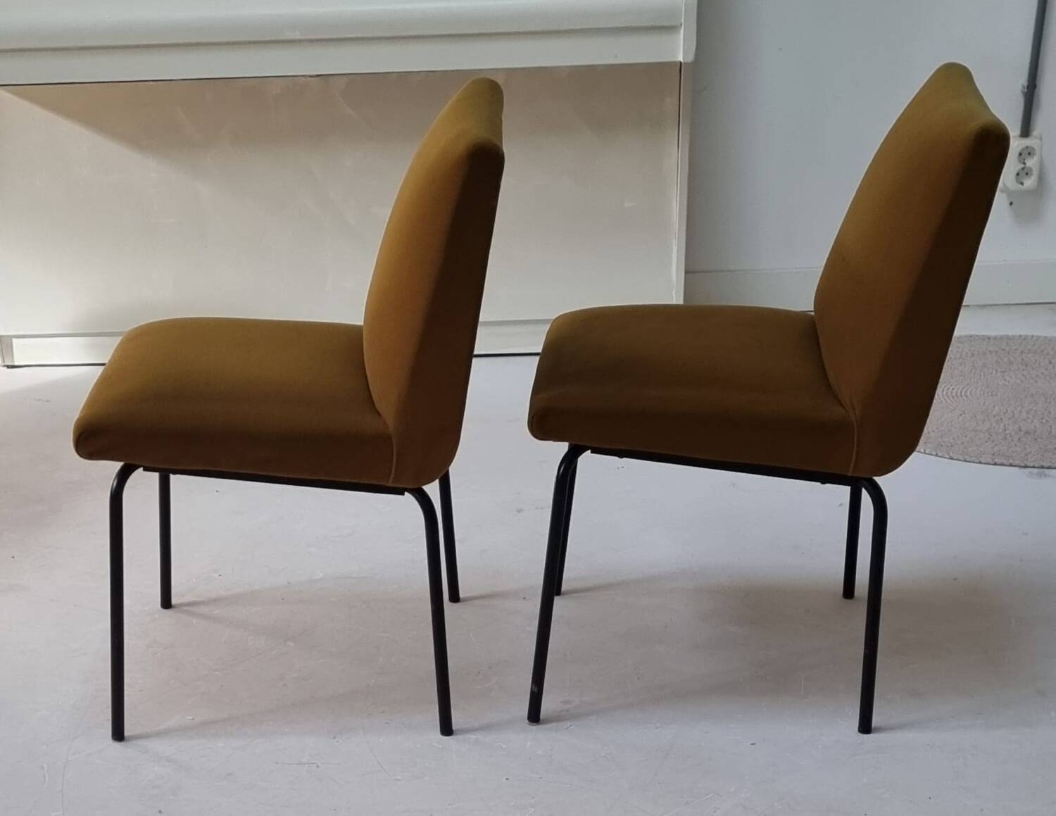 Deux chaises des années 70