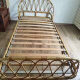 Rattan basket bed