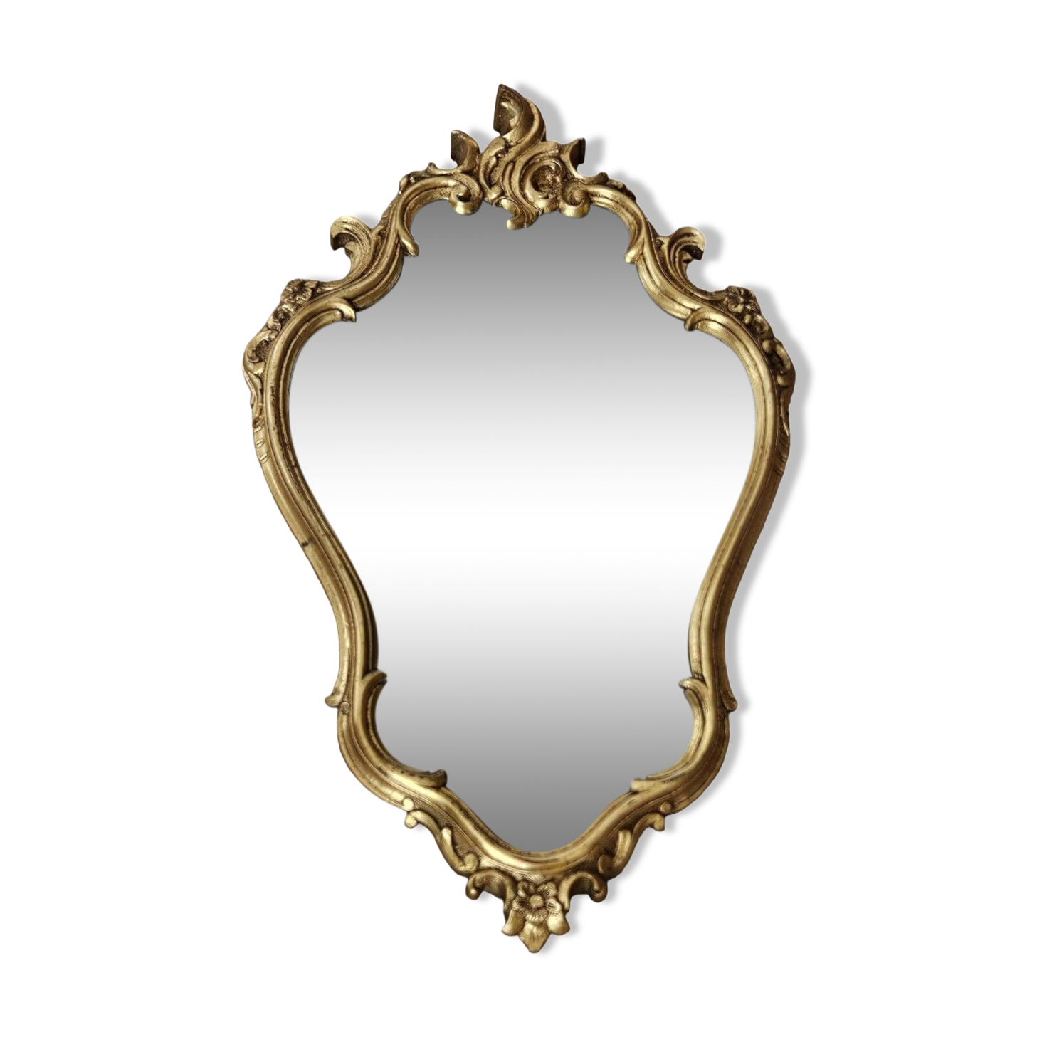 Rockery mirror under gilded frame